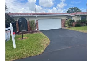 1271 NW 44th St, Deerfield Beach, FL 33064 Sold 12/05/25