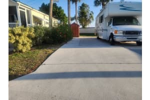 6510 SE 56th Ln, Okeechobee, FL 34974 Sold 03/31/25