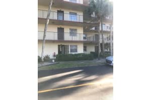 3341 Nw 47 Terrace 112, Lauderdale Lakes