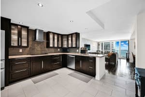 2200 NE 33rd Ave 12J, Fort Lauderdale, FL 33305 Sold 04/09/25