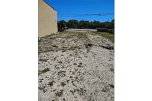  N Dixie Hwy, Pompano Beach, FL 33060 Sold 11/03/25