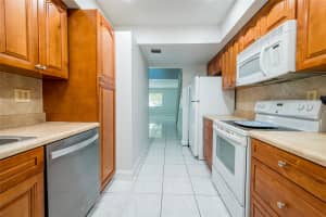 3541 NW 95th Ter 201, Sunrise, FL 33351 Sold 09/29/25