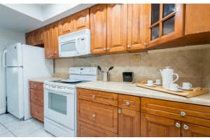 3541 NW 95th Ter 201, Sunrise, FL 33351 Sold 09/29/25