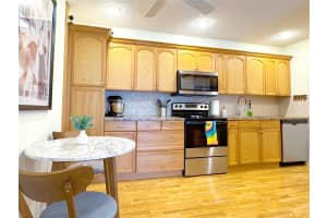 2190 NE 68th St 512, Fort Lauderdale, FL 33308 - MLS#F10492357