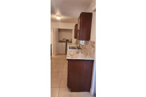 2829 9th Place, Unincorporated, FL 33311 - MLS#F10492396