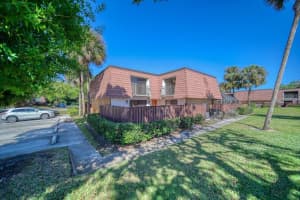 2956 SW Sunset Trace Cir 2956, Palm City, FL 34990 Sold 07/15/25