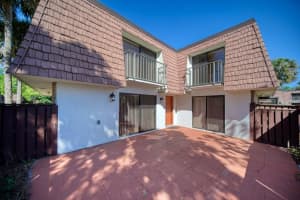 2956 SW Sunset Trace Cir 2956, Palm City, FL 34990 Sold 07/15/25