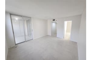 17890 W Dixie Hwy 619, North Miami Beach, FL 33160 - MLS#F10492417