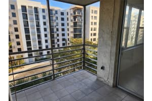17890 W Dixie Hwy 619, North Miami Beach, FL 33160 - MLS#F10492417