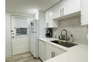 5500 NW 2nd Ave 514, Boca Raton, FL 33487 - MLS#F10492448
