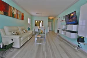 4117 Bougainvilla Dr 415, Lauderdale By The Sea, FL 33308 - MLS#F10492479