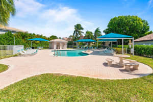 2433 SW 177th Ter, Miramar, FL 33029 Sold 05/14/25