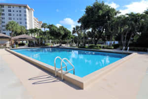 3505 Oaks Way 508, Pompano Beach, FL 33069 Sold 05/23/25