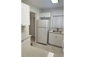 3048 E Sunrise Lakes Dr 120, Sunrise, FL 33322 Sold 05/08/25