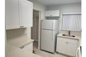 3048 E Sunrise Lakes Dr 120, Sunrise, FL 33322 Sold 05/08/25