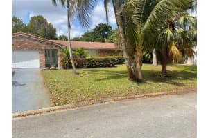286 NW 83rd Ln, Coral Springs, FL 33071 Sold 08/29/25