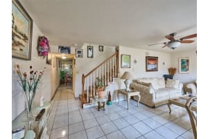 33 Spinning Wheel Lane, Tamarac, FL 33319 - MLS#F10492603