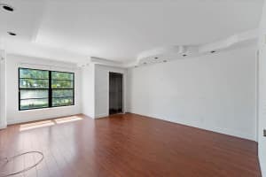 2200 S Cypress Bend Dr 306, Pompano Beach, FL 33069 Sold 05/23/25