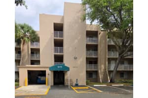 MLS# F10492612, Davie, Florida 33324