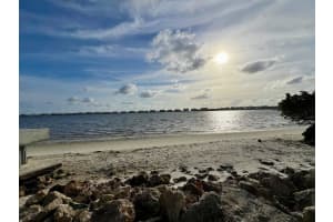 1502 S Lakeside Dr 402, Lake Worth Beach
