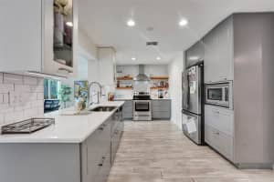 3980 N 67th Ave, Hollywood, FL 33024 Sold 07/01/25