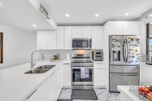 1711 Whitehall Dr 403, Davie, FL 33324 Sold 07/14/25