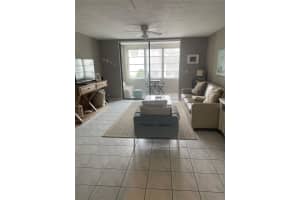2821 Somerset Dr 217, Lauderdale Lakes, FL 33311 - MLS#F10492671
