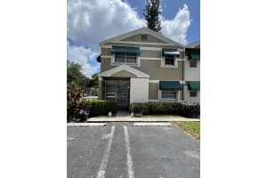 12368 SW 51st Ct, Cooper City, FL 33330 Sold 06/12/25