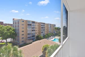 619 NE 14th Ave 508, Hallandale Beach, FL 33009 Sold 05/19/25