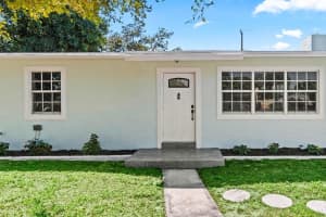 548 Beech Rd, West Palm Beach, FL 33409 Sold 04/25/25