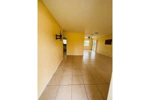 288 SW Bridgeport Dr, Port Saint Lucie, FL 34953 Sold 04/21/25