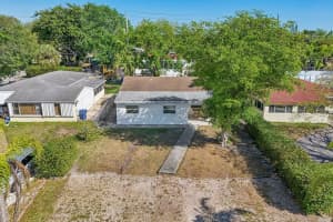 1415 NE 175th St, North Miami Beach, FL 33162 Sold 05/09/25