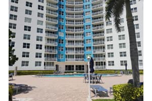 301 N Ocean Blvd 407, Pompano Beach, FL 33062 - MLS#F10492846