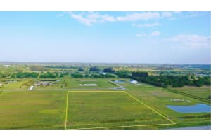 605 65th Ave SW, Vero Beach, FL 32968 Sold 06/20/25