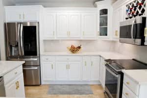 631 Deer Creek Briarwood Ln, Deerfield Beach, FL 33442 Sold 06/10/25