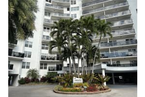 5100 Dupont Blvd 5I, Fort Lauderdale, FL 33308 Sold 08/15/25