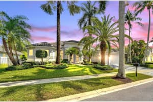 2525 Montclaire Cir, Weston, FL 33327 Sold 05/19/25