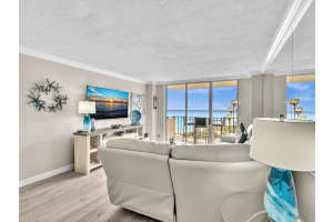 1900 S Ocean Blvd 11D, Lauderdale By The Sea, FL 33062 Sold 05/09/25