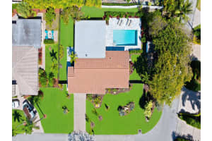 3271 Cypress Creek Dr, Pompano Beach, FL 33062 Sold 08/05/25