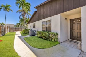 366 SW 27th Ave, Delray Beach, FL 33445 Sold 06/30/25