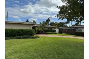 1320 SE 4th Ave, Pompano Beach, FL 33060 - MLS#F10493140