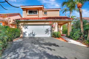 10001 NW 5th St, Plantation, FL 33324 Sold 05/19/25