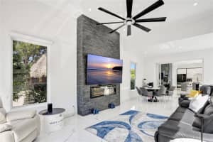 359 Sundial Cir 359, Margate