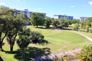 3351 S Palm Aire Dr 101, Pompano Beach, FL 33069 Sold 06/06/25