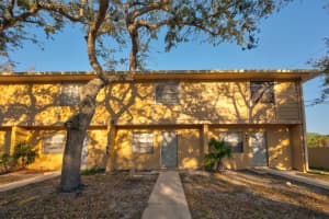 2019 Oleander Blvd C, Fort Pierce, FL 34950 Sold 06/06/25