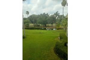 2 Vista Gardens Trl 203, Vero Beach