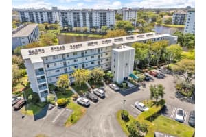 2228 N Cypress Bend Dr 204B, Pompano Beach, FL 33069 Sold 07/10/25