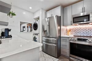 10123 Sunrise Lakes Boulevard, Sunrise, FL 33322 - MLS#F10493319