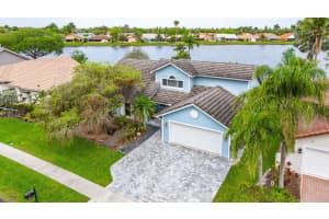 1671 E Oak Knoll Cir, Davie, FL 33324 Sold 04/25/25