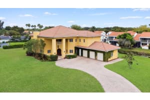 11621 Sw 1st St, Plantation